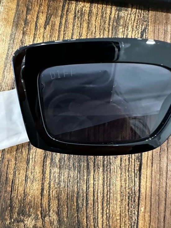 Diff Eyewear x Sephora Black Sunglasses with Black Case main image 7